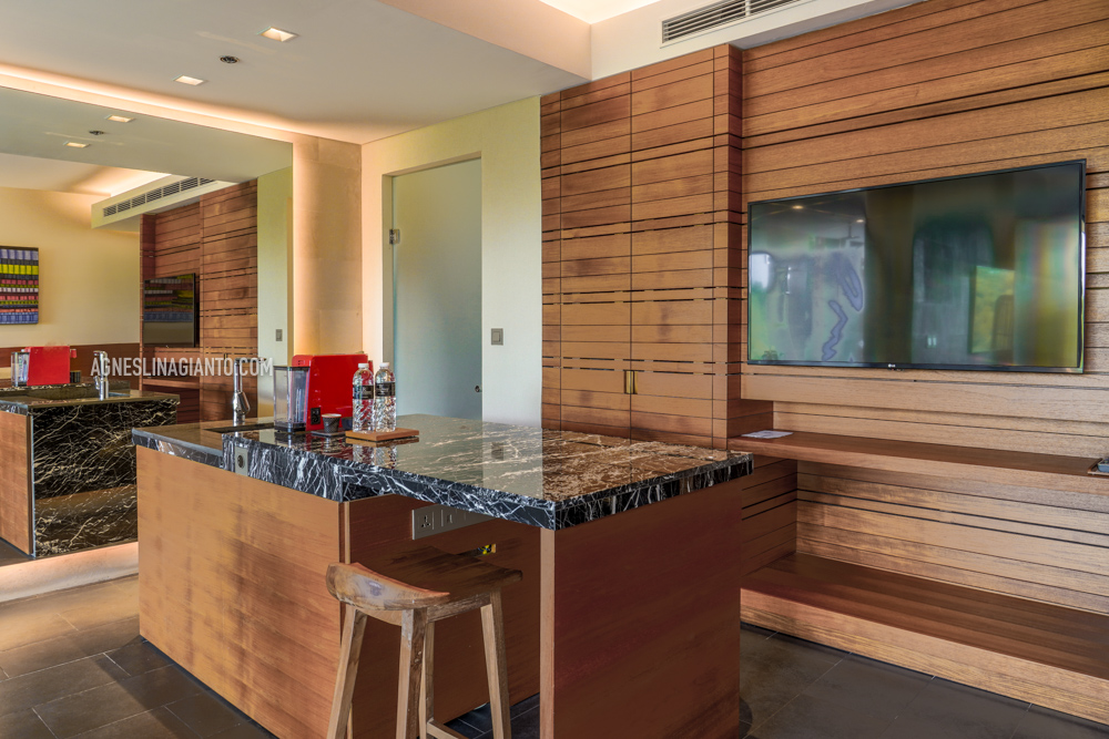 Living room area at Renaissance Uluwatu Bali