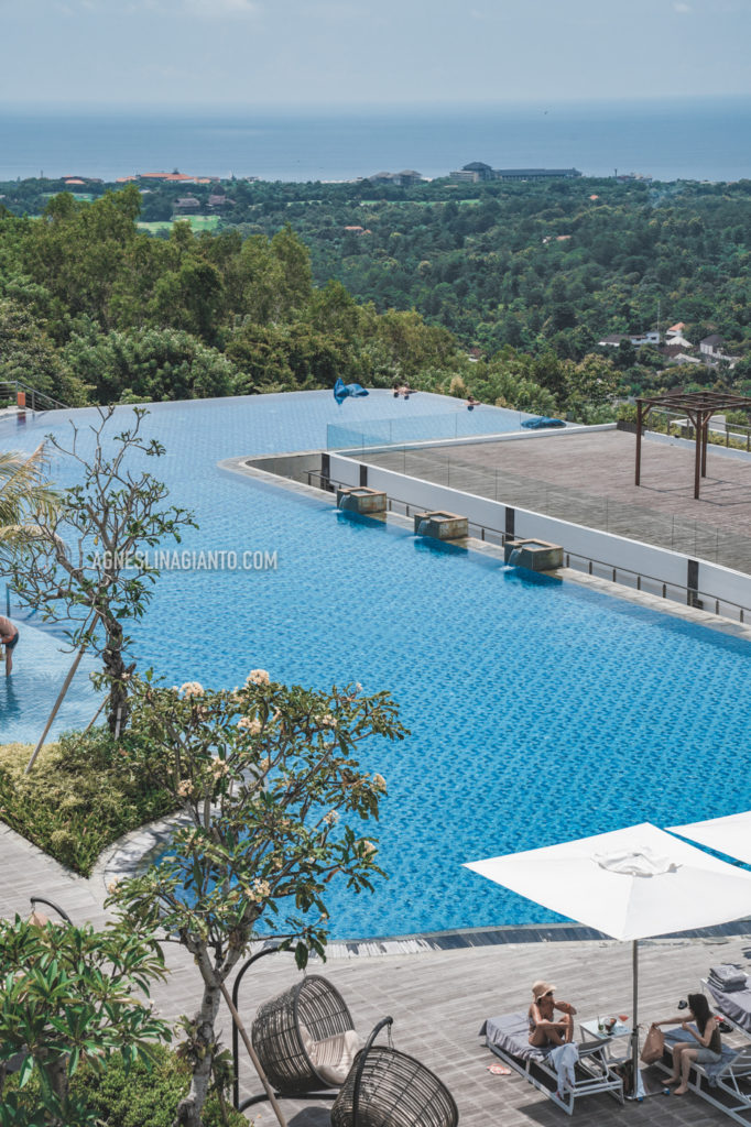 Swimming pool at luxury hotel in Bali