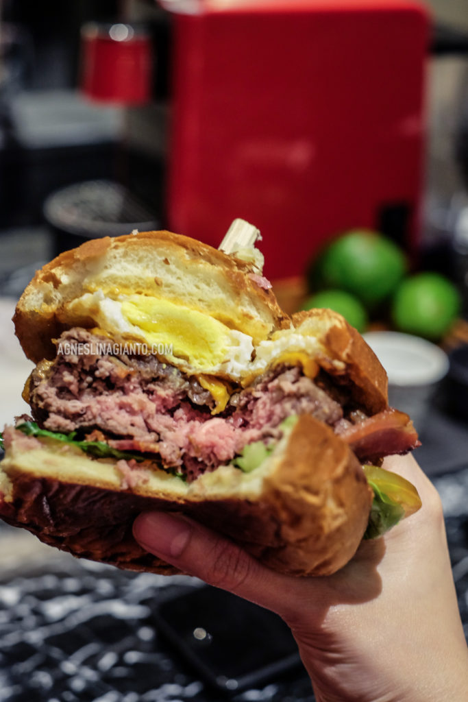 Clay Craft Angus Beef Burger