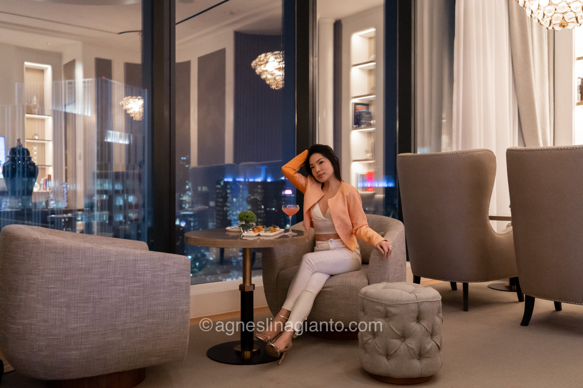 Evening cocktails at Club Langham, Jakarta