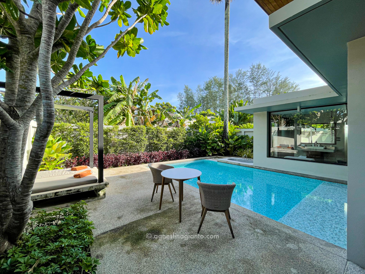 Private pool villa in Phuket