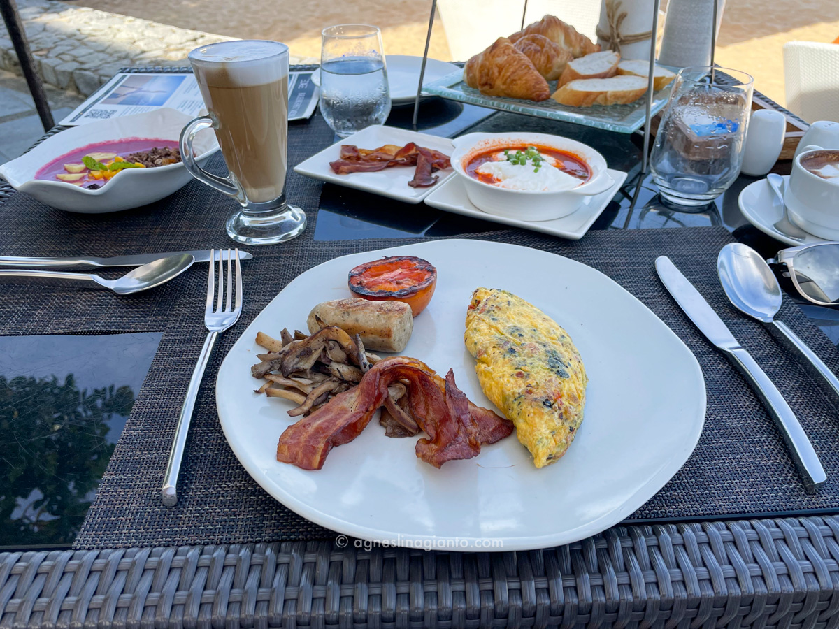 A la carte brekfast at a resort in Phuket