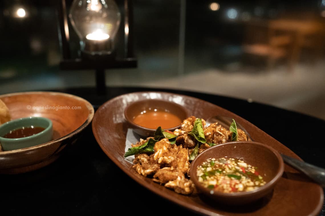 Jakkajung Thalay Tod "Tom-Yum" - Takieng restaurant