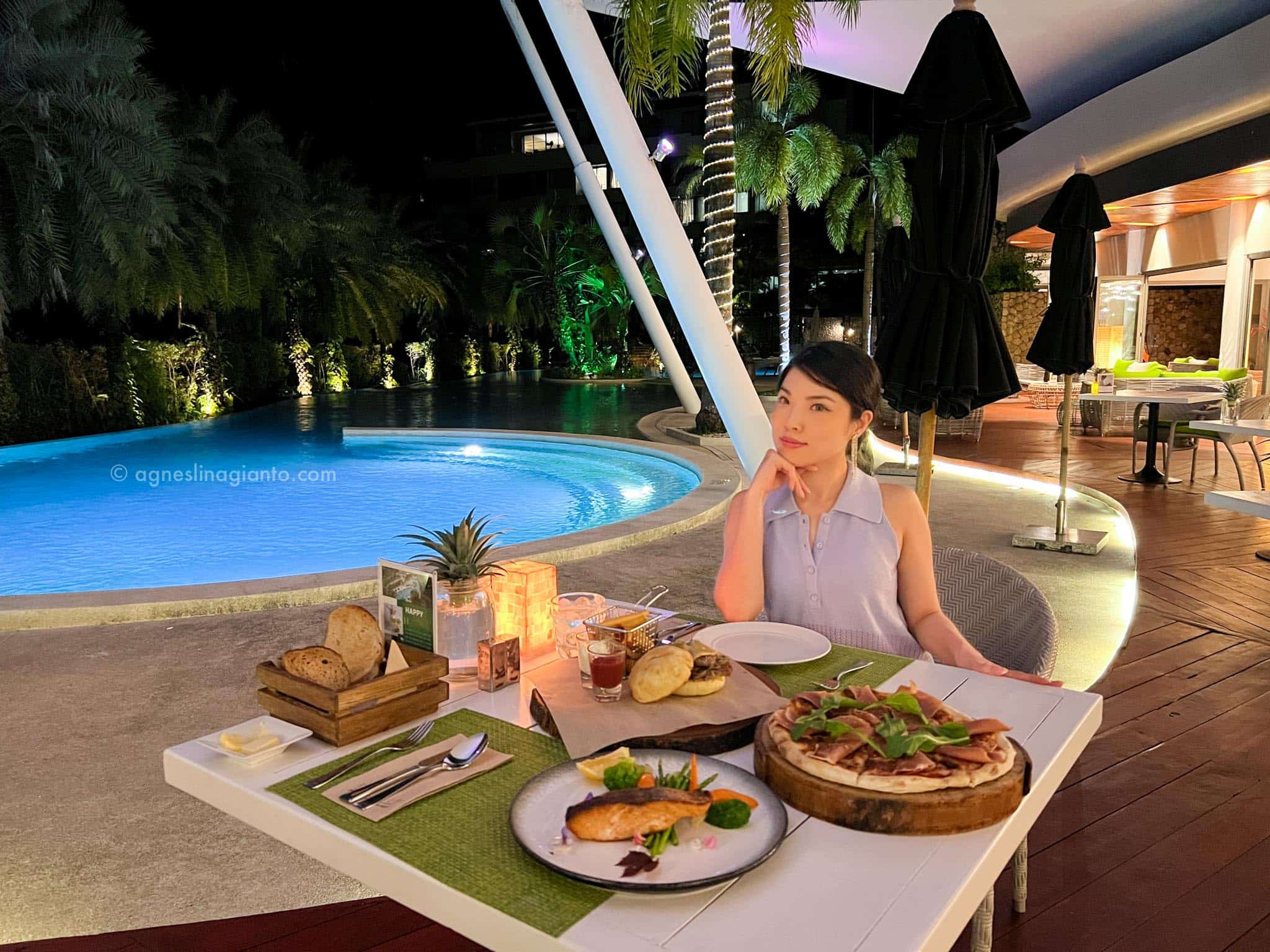Dinner at Firefly restaurant