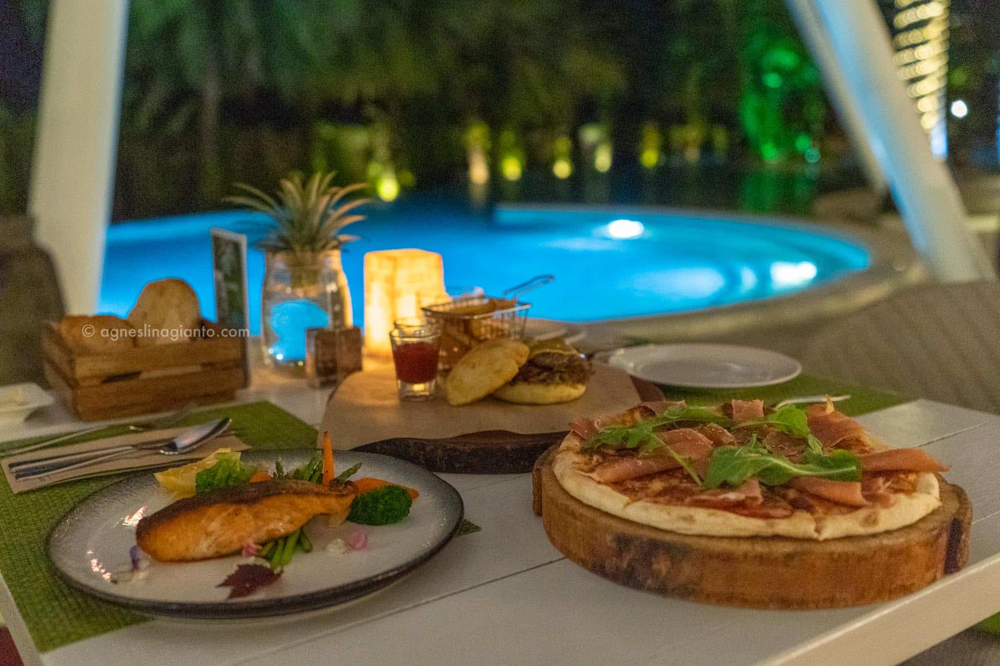 Dinner at Firefly restaurant