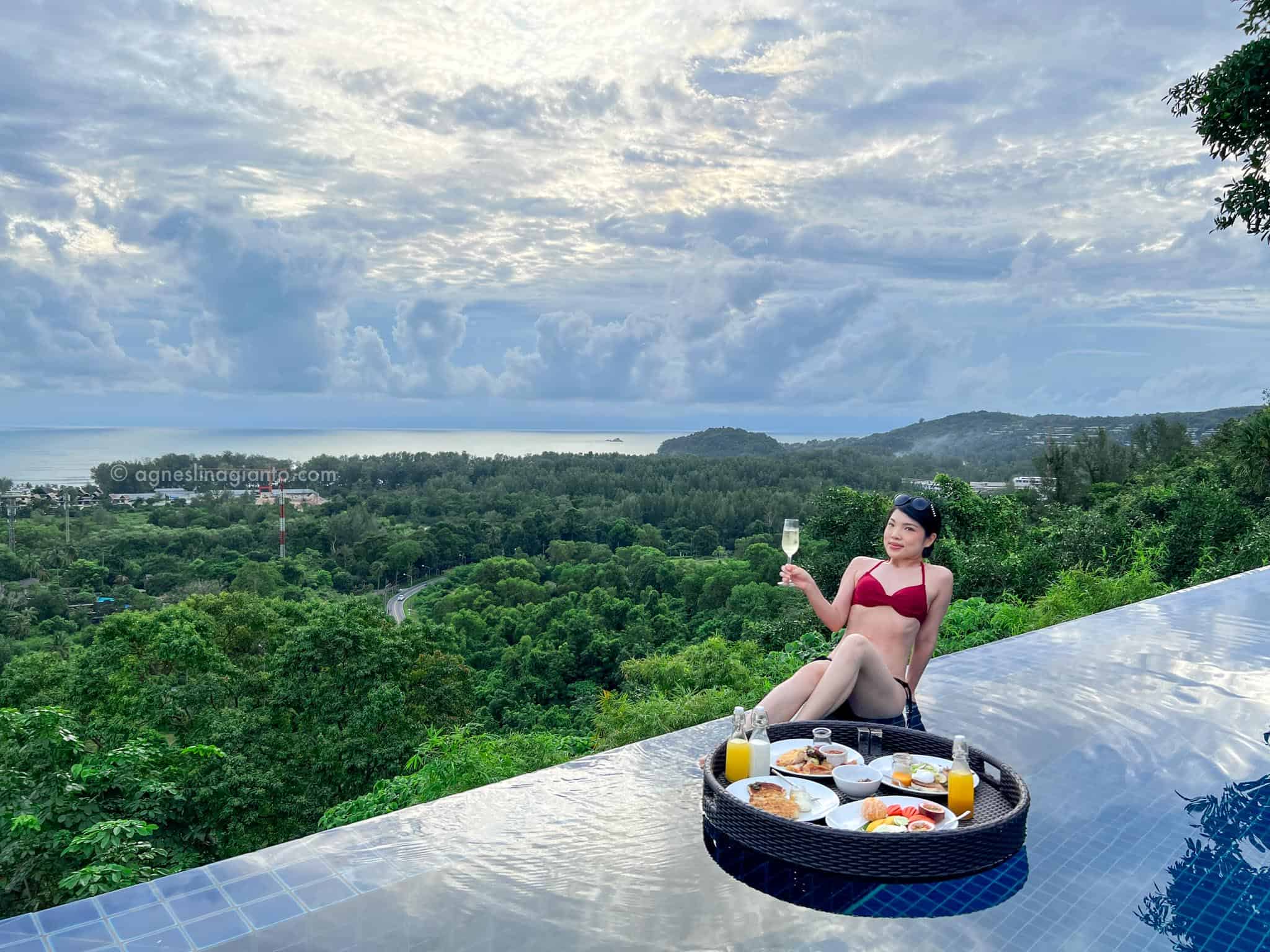 Floating breakfast in Phuket