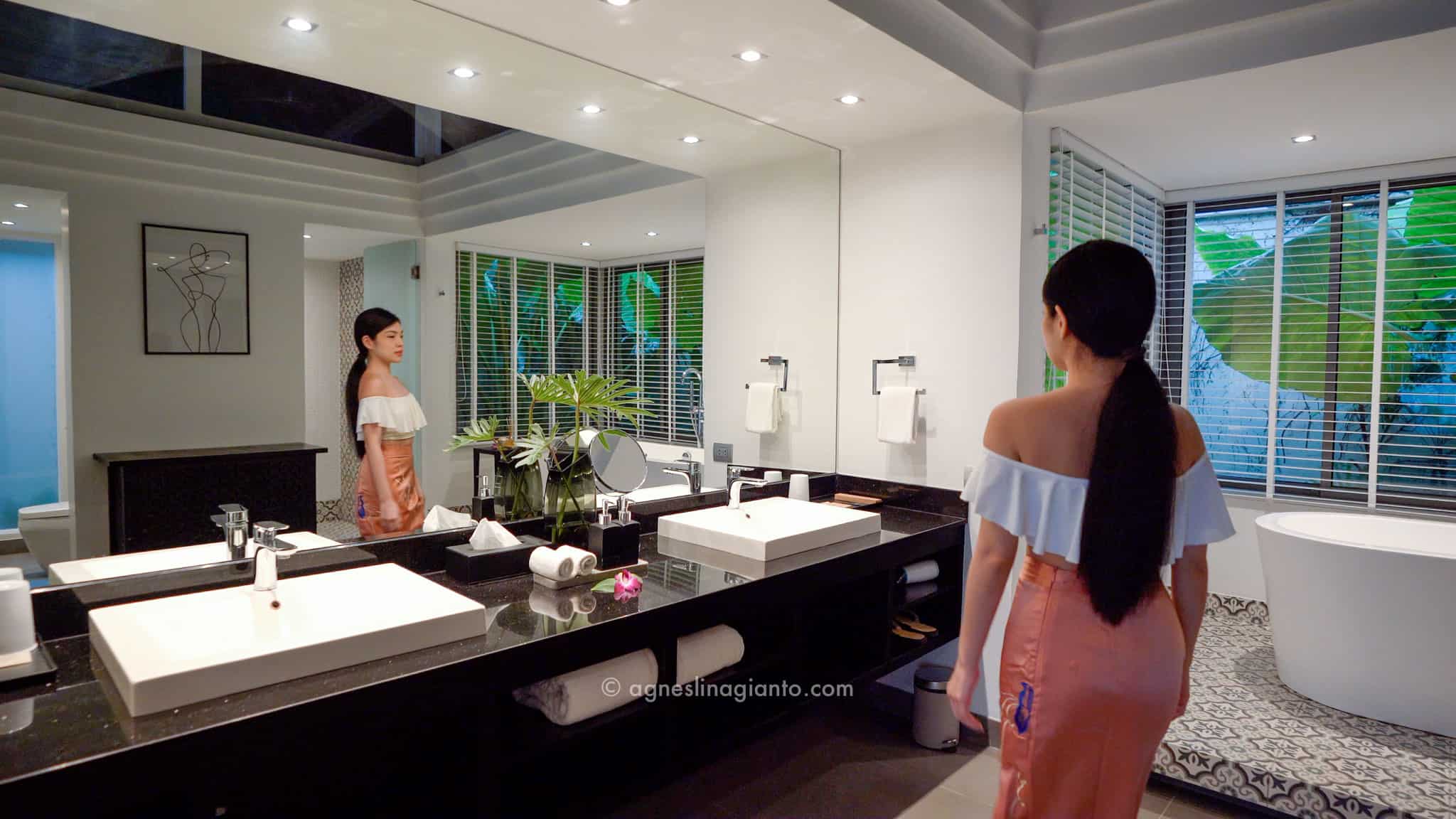Bathroom at Ocean View Pool Villa