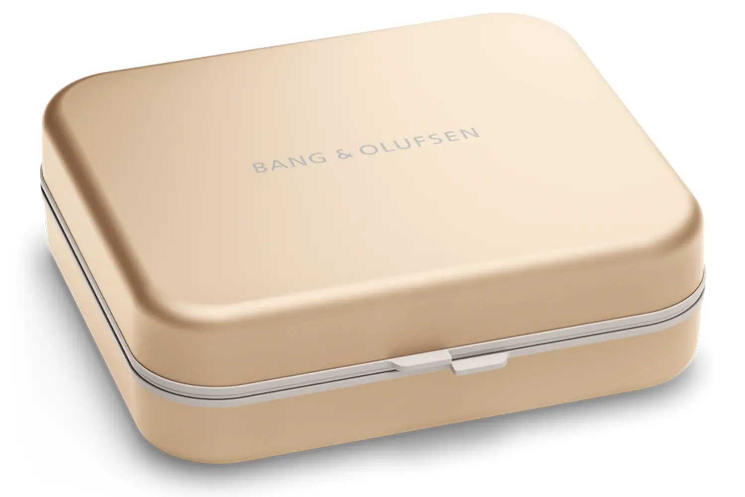 Bang & Olufsen Beoplay H95. A luxury travel review by The Luxe Destination