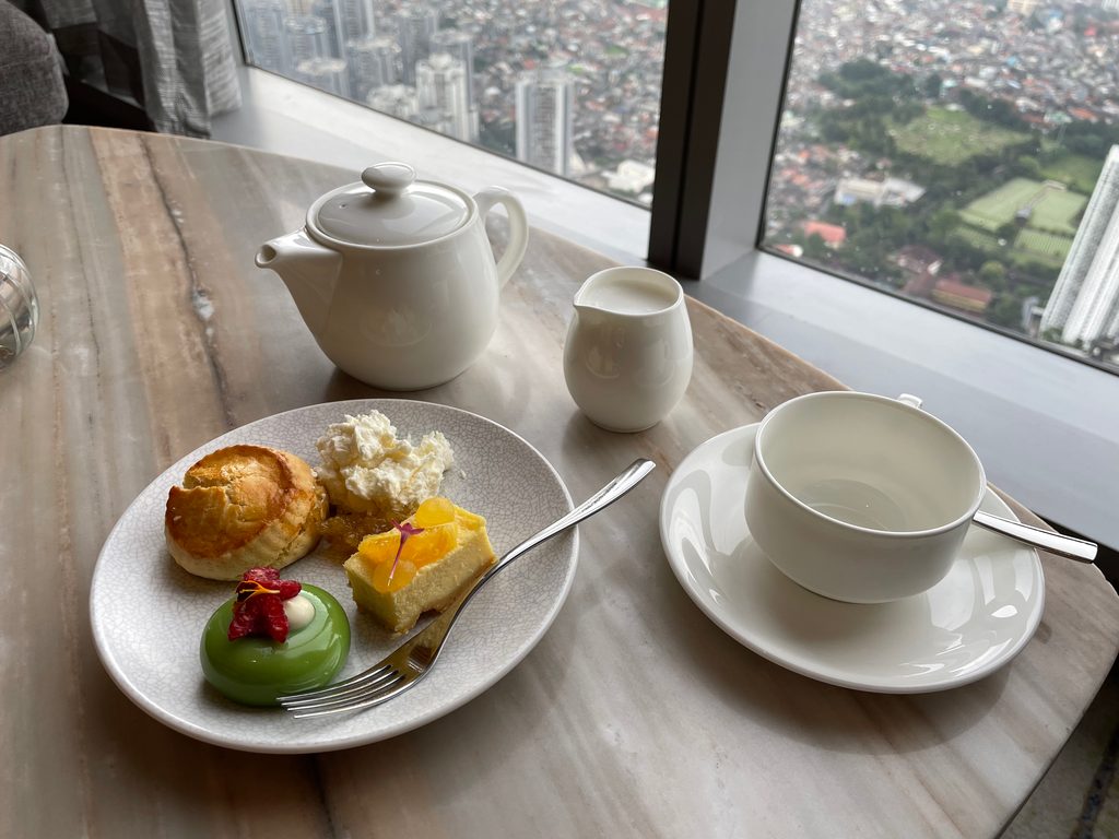 Afternoon tea service in the Westin Club lounge on level 65 at The Westin Jakarta