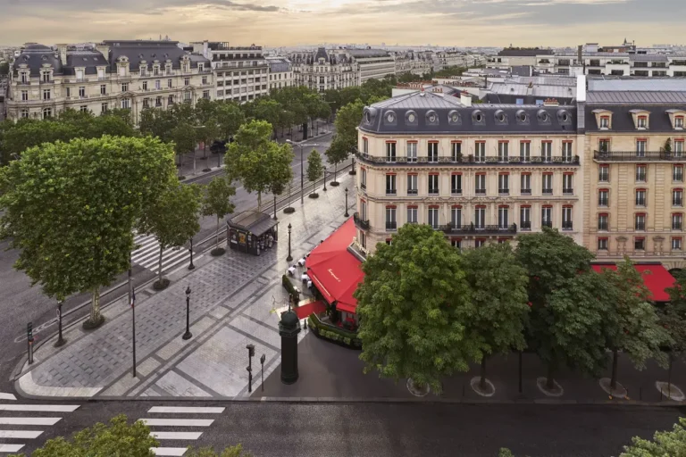 Hôtel Barrière Le Fouquet's, Paris, France